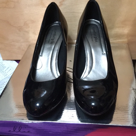 Black kitten heels - Picture 2 of 3